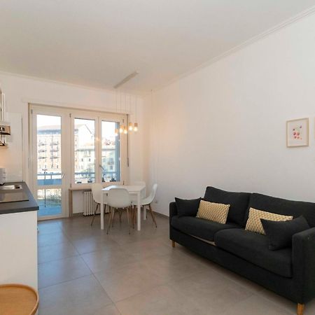 Urban House Carducci - Apartments Turín Habitación foto